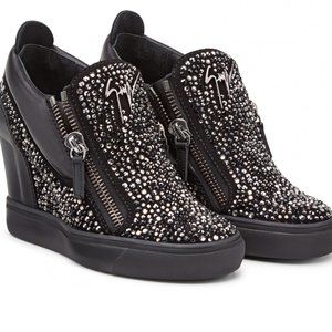 GIUSEPPE ZANOTTI - Black Suede Wedge Trainer With Crystals